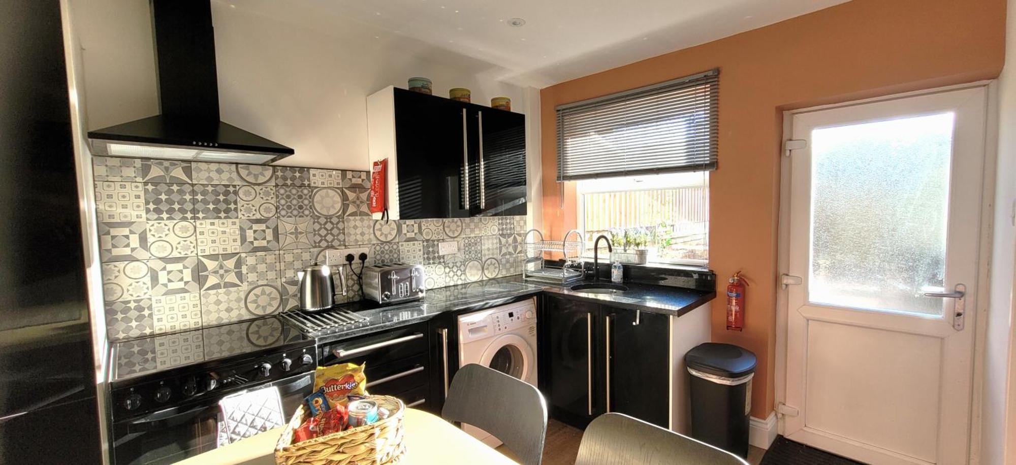 Sutherland St - 2 Bed Home With Free Parking Йорк Экстерьер фото